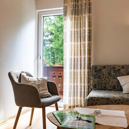 Apartament Haus Waldfriede *